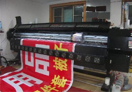 登封喷绘广告分辨率是多少？