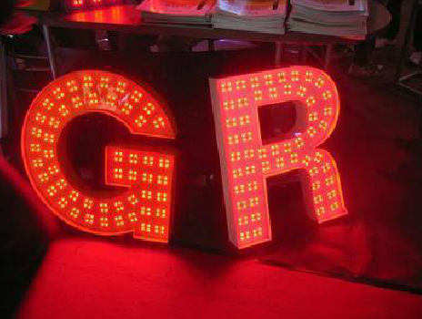 登封LED发光字有哪些优势？